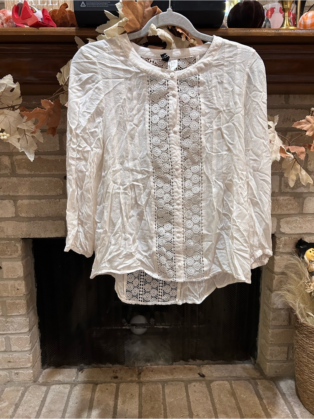 H&M White Lace-Panel Long Sleeve Blouse EUC